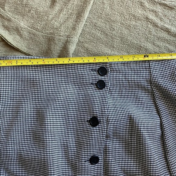 Vintage Midi Skirt in Houndstooth Print - Picture 6 of 6